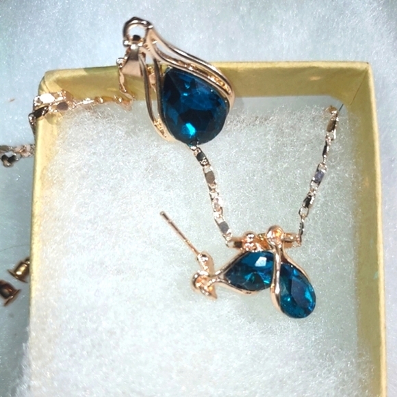 Necklace Set Cyan Blue Cubic Zirconia Rose Gold - Picture 4 of 15